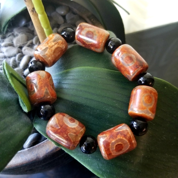 Beaded Stone Bracelet - Picture 5 of 5